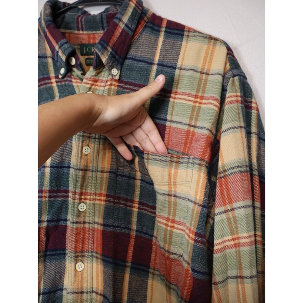 J. Crew 100% Cotton Multicolor Plaid Flannel Button Down Shirt Size Large - Picture 2 of 4